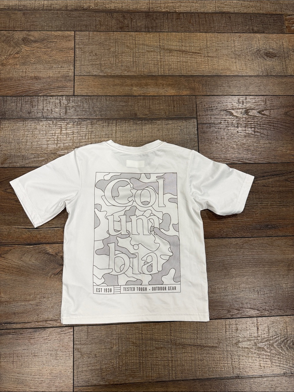 Columbia White Short-Sleeve & Black Long-Sleeve Performance Tees bundle - Picture 2 of 2